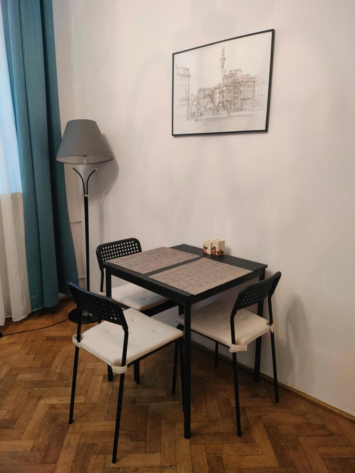 Przytulny Apartament Przy Barbakanie วอร์ซอ ภายนอก รูปภาพ